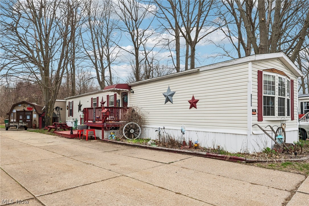188 Paradise Boulevard Madison OH 44057