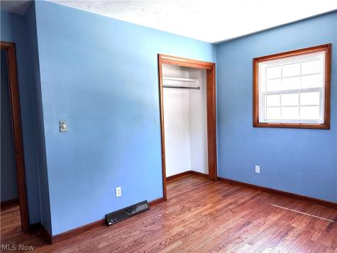 1520 Gypsy Lane Niles OH 44446