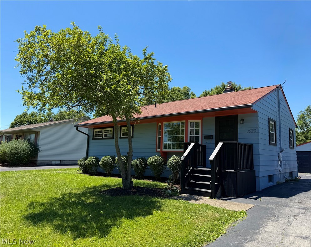 1520 Gypsy Lane Niles OH 44446
