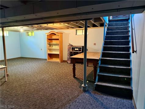 1520 Gypsy Lane Niles OH 44446