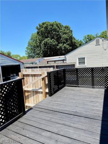 1520 Gypsy Lane Niles OH 44446