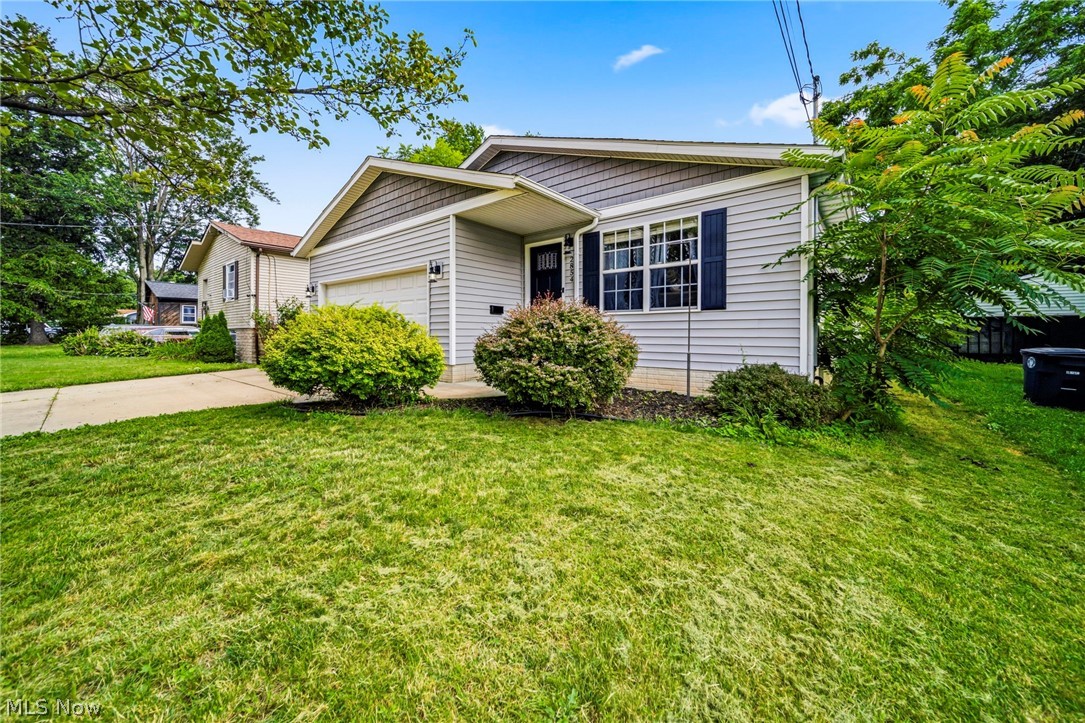 2854 Berne Street Akron OH 44312