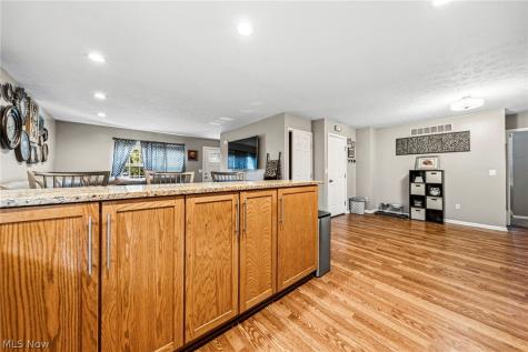 2854 Berne Street Akron OH 44312