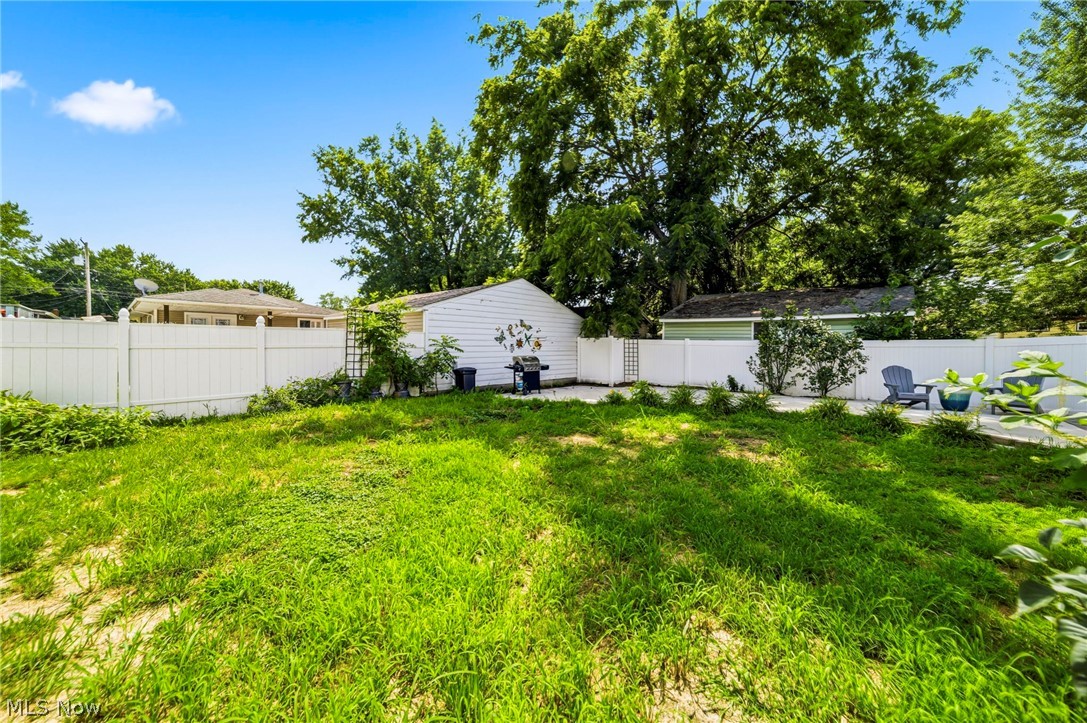 2854 Berne Street Akron OH 44312