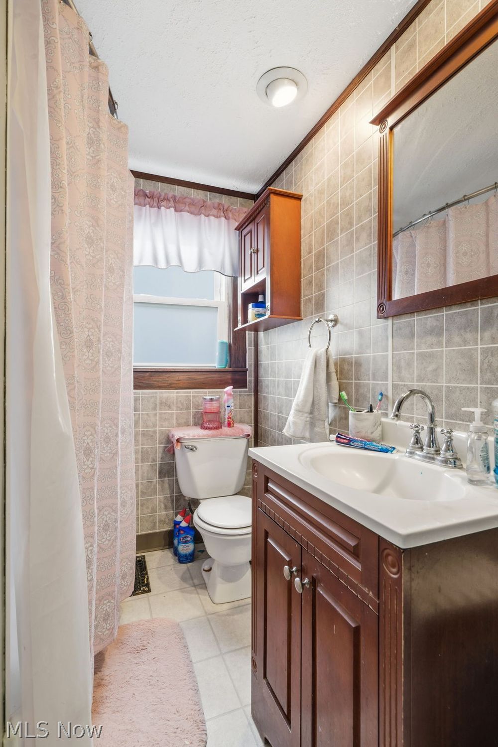 802 26th Street NE Canton OH 44714