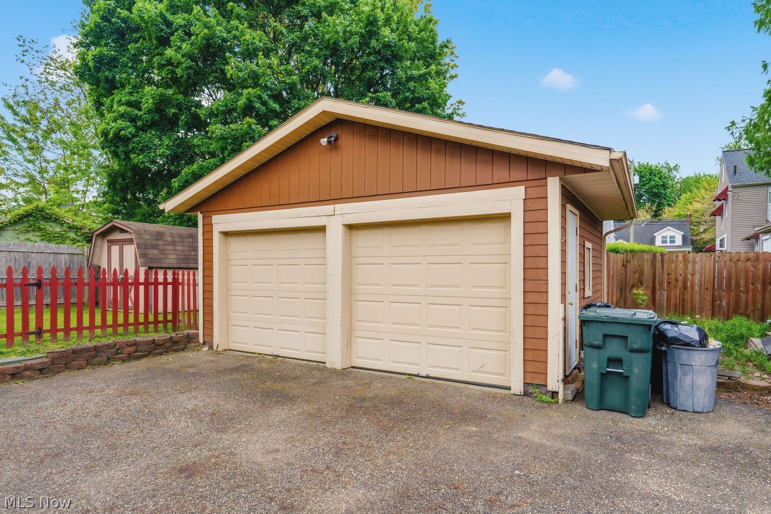 802 26th Street NE Canton OH 44714