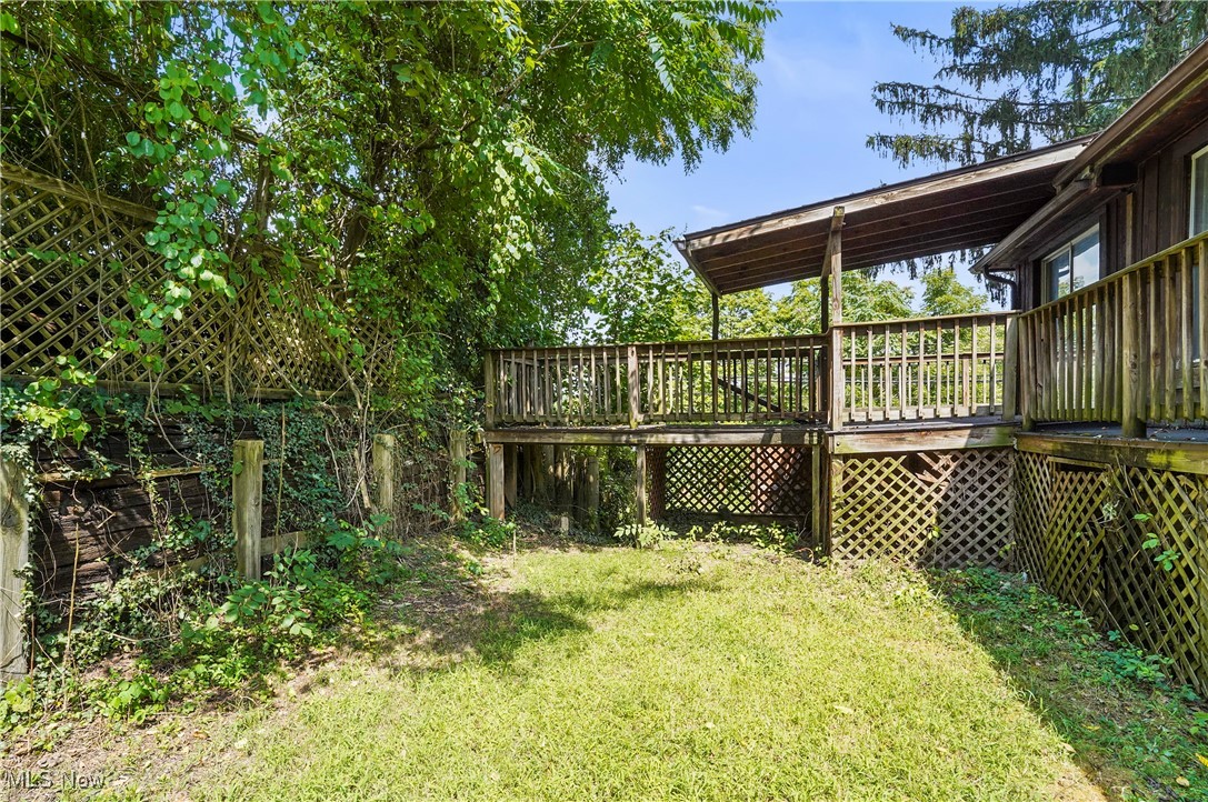 802 Portage Lakes Drive Akron OH 44319