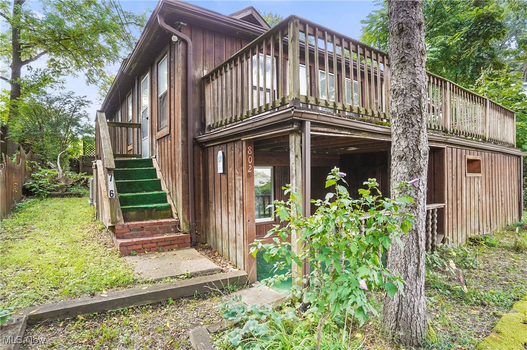 802 Portage Lakes Drive Akron OH 44319