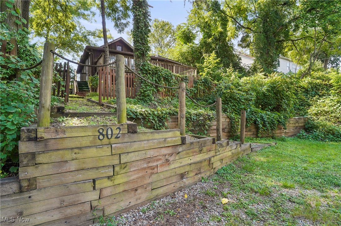 802 Portage Lakes Drive Akron OH 44319