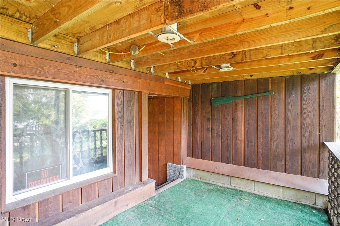 802 Portage Lakes Drive Akron OH 44319