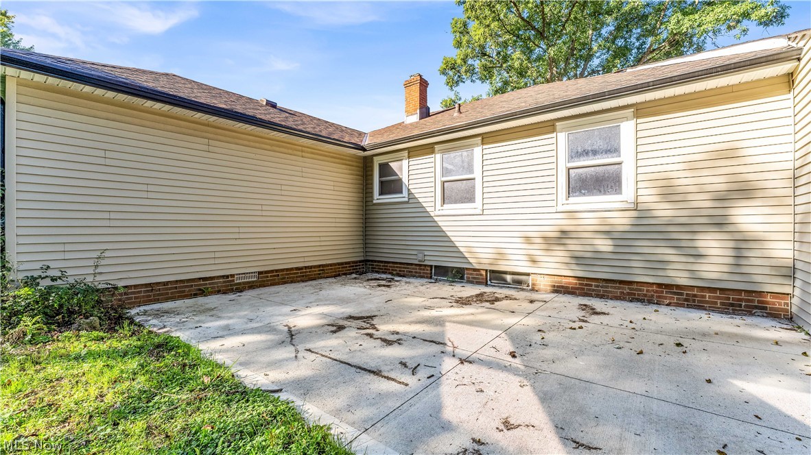 5861 Stearns Road North Olmsted OH 44070