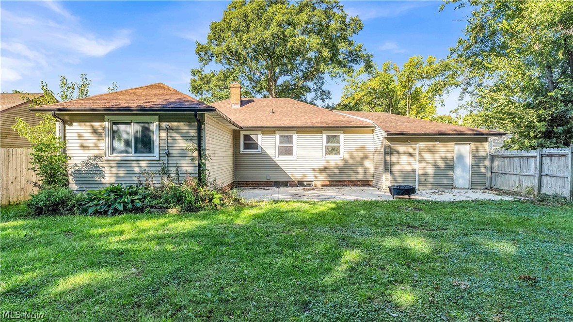 5861 Stearns Road North Olmsted OH 44070
