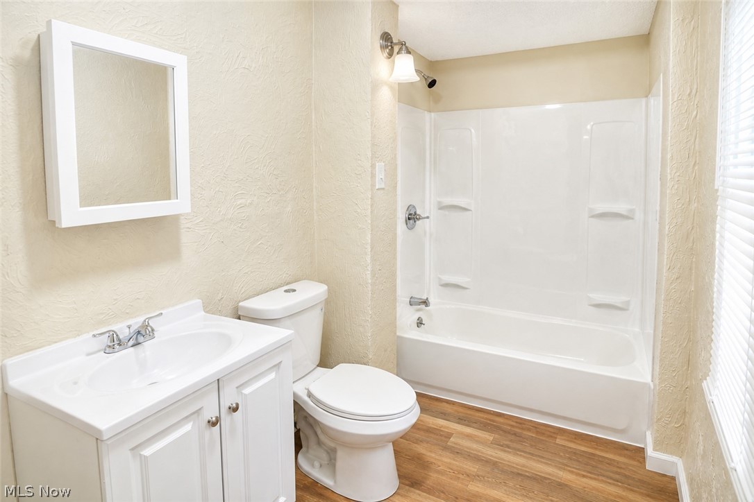 7410 Neville Avenue Cleveland OH 44102