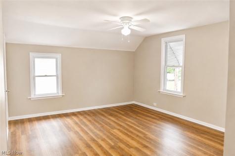 7410 Neville Avenue Cleveland OH 44102