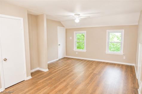 7410 Neville Avenue Cleveland OH 44102