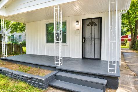 7410 Neville Avenue Cleveland OH 44102