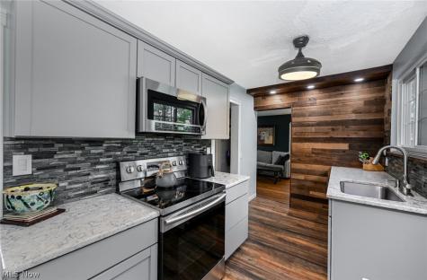 50 Baker Street Berea OH 44017