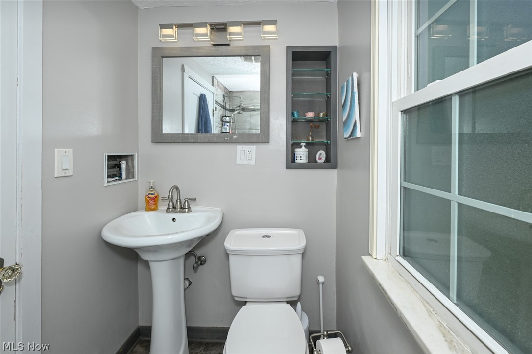 50 Baker Street Berea OH 44017