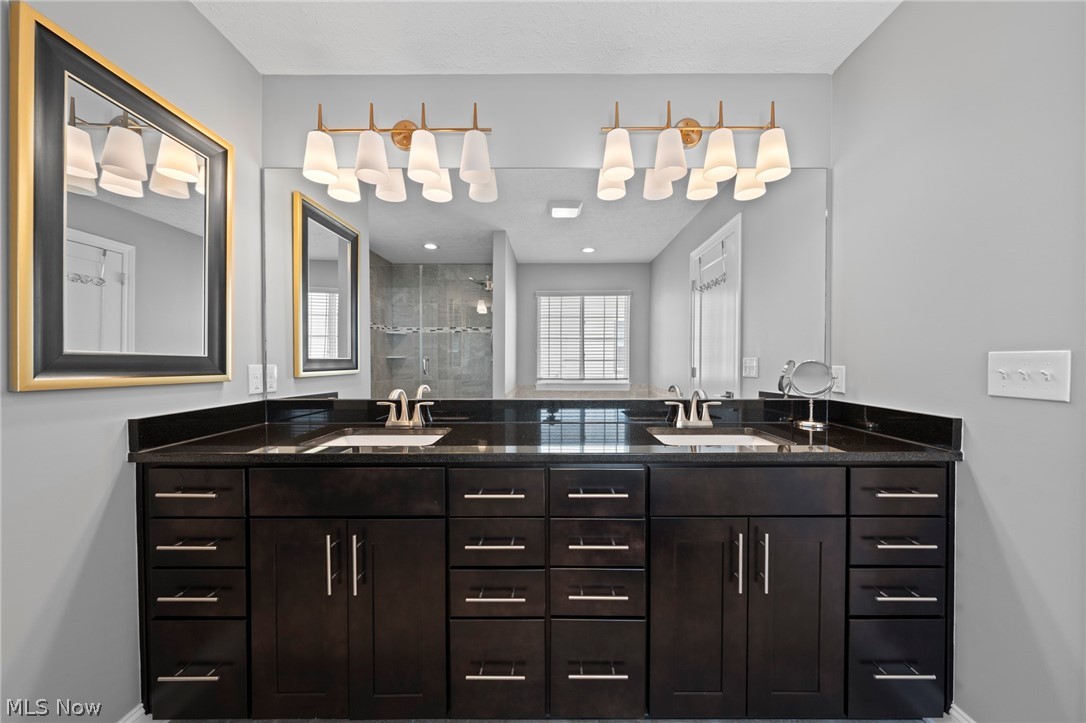 249 N. Legend Court Highland Heights OH 44143