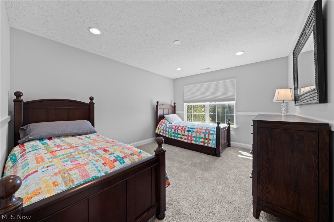 249 N. Legend Court Highland Heights OH 44143