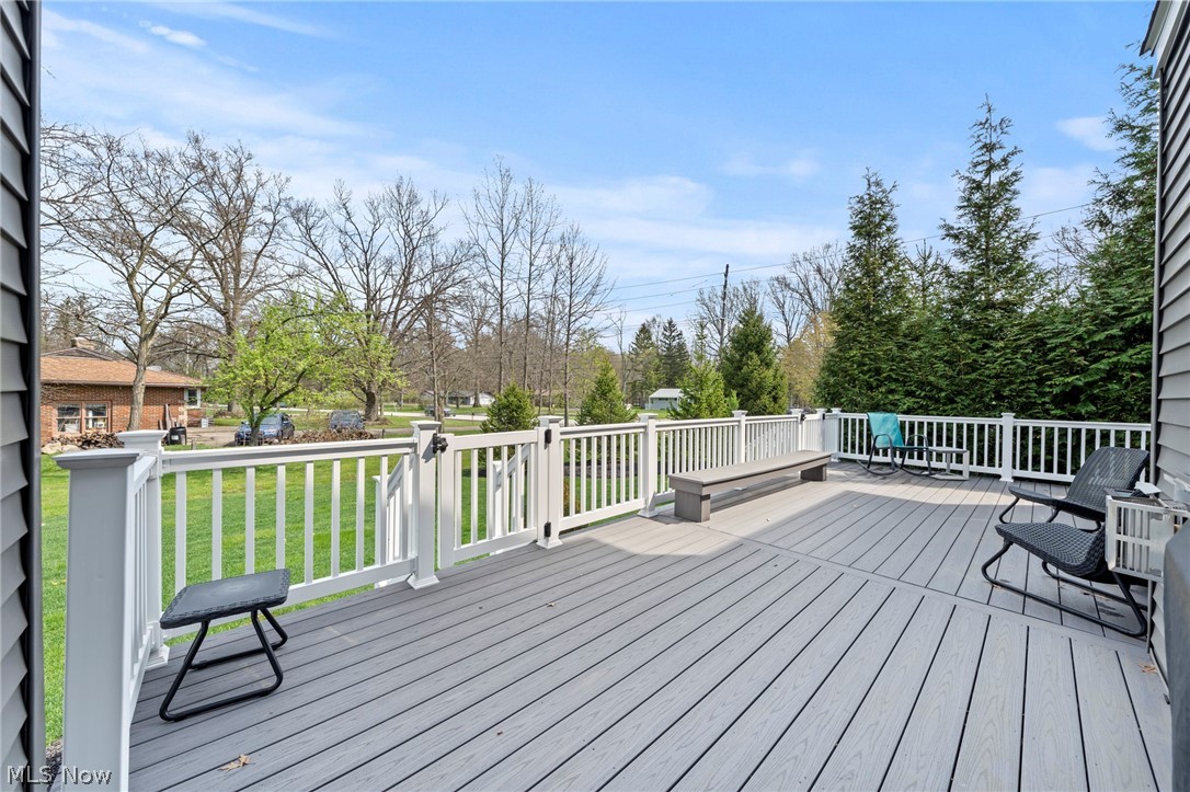249 N. Legend Court Highland Heights OH 44143