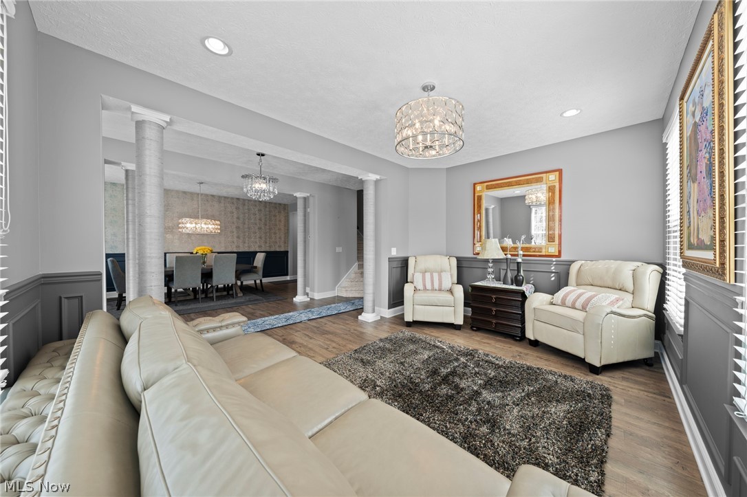 249 N. Legend Court Highland Heights OH 44143
