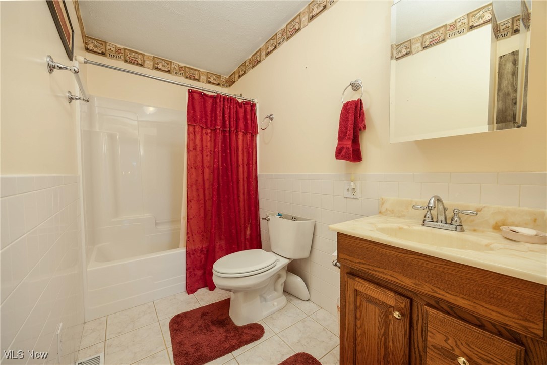 50504 State Route 556 Clarington OH 43915