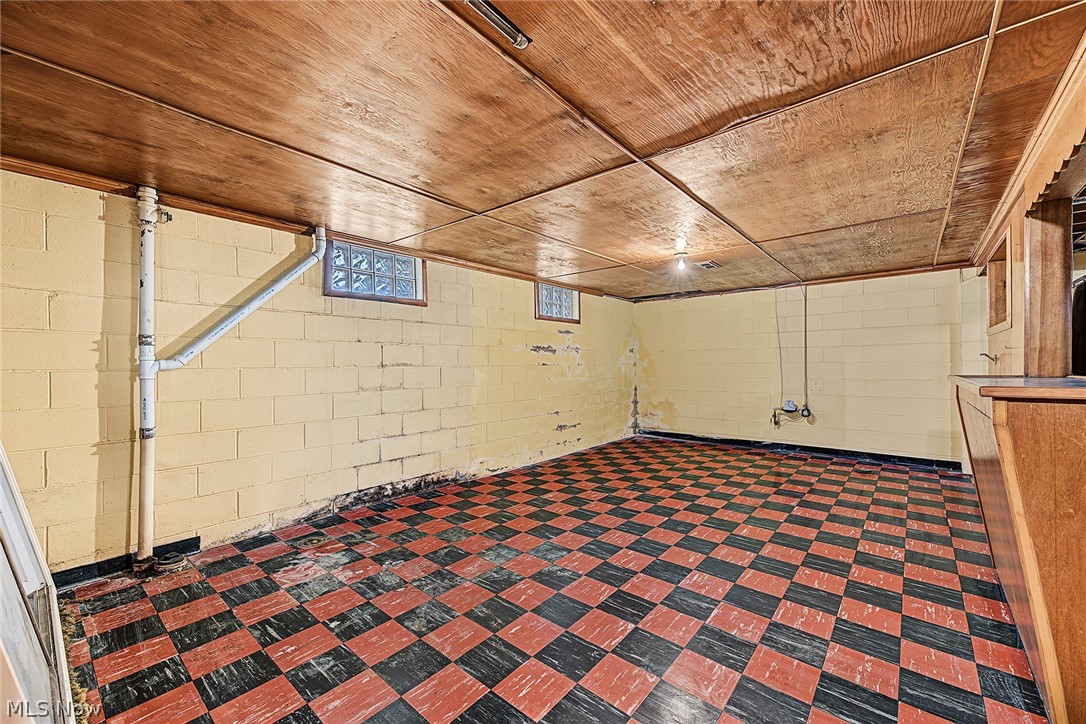 424 Tompkins Avenue Akron OH 44305
