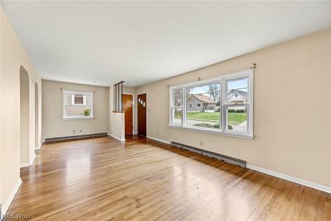 424 Tompkins Avenue Akron OH 44305