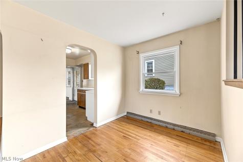 424 Tompkins Avenue Akron OH 44305