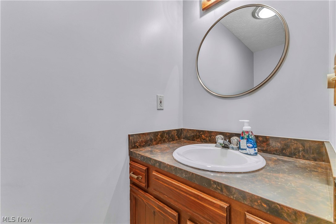 6635 Taylor Road Painesville OH 44077