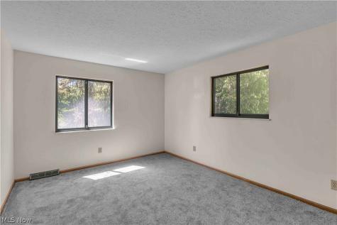 6635 Taylor Road Painesville OH 44077