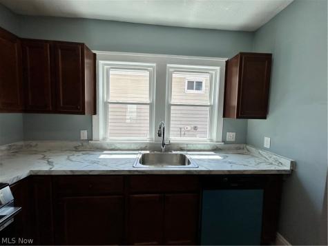 3918 Martin Luther King Jr Drive Cleveland OH 44105
