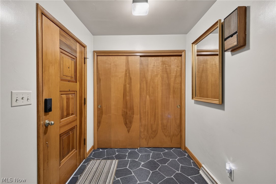 200 Manor Drive Columbiana OH 44408