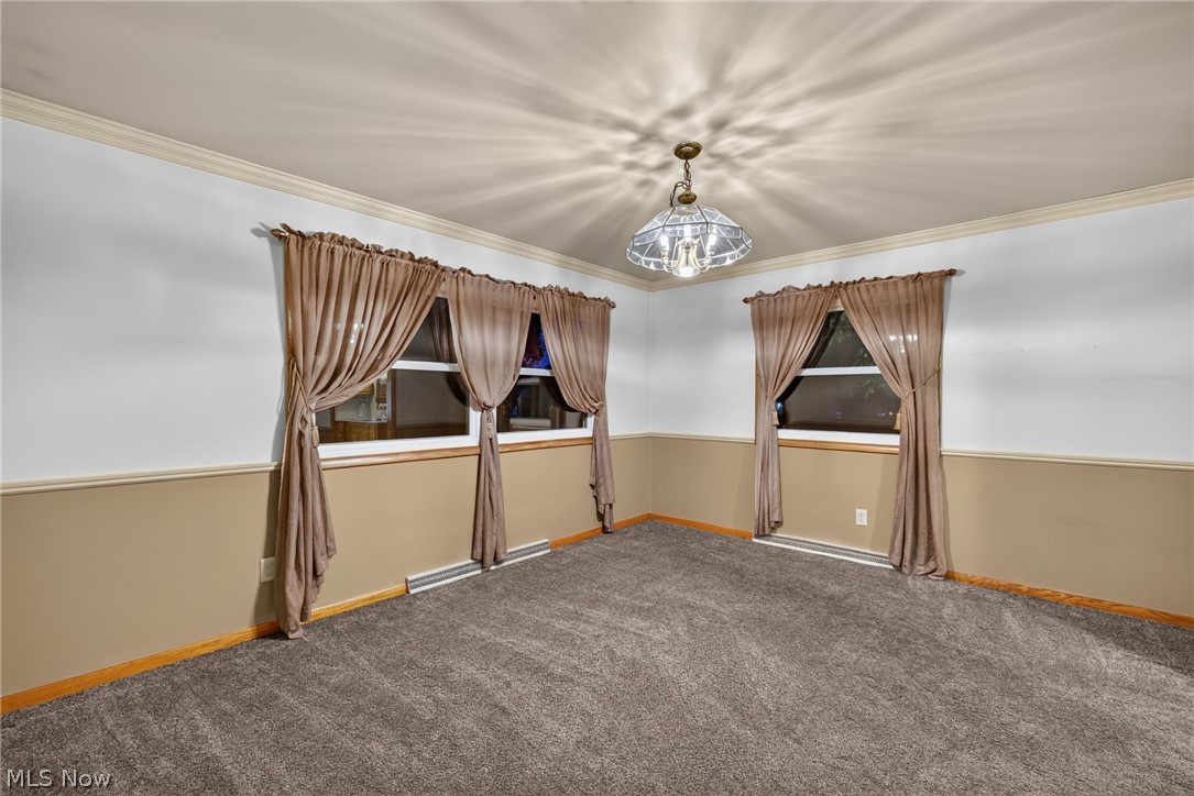 200 Manor Drive Columbiana OH 44408