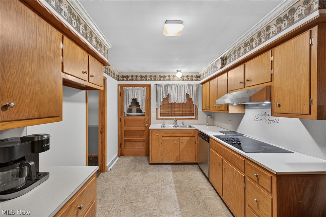 200 Manor Drive Columbiana OH 44408