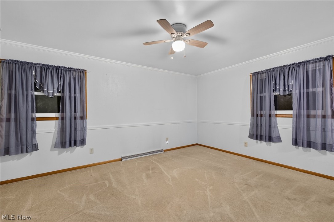 200 Manor Drive Columbiana OH 44408