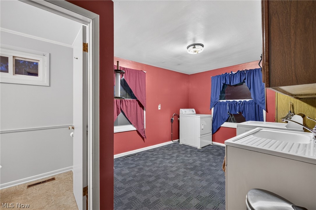 200 Manor Drive Columbiana OH 44408
