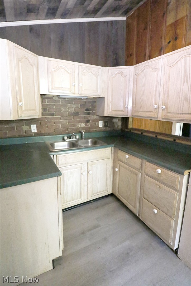 3793 Township Road 242 Toronto OH 43964