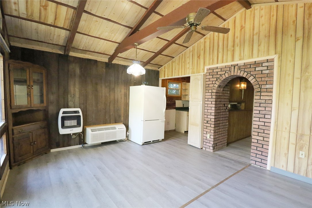 3793 Township Road 242 Toronto OH 43964