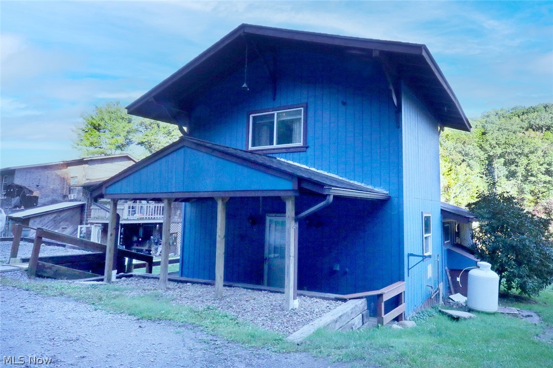 3793 Township Road 242 Toronto OH 43964