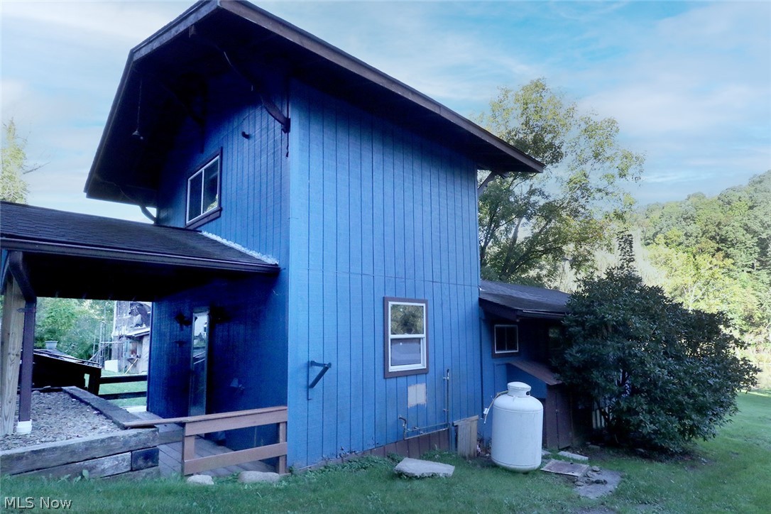 3793 Township Road 242 Toronto OH 43964