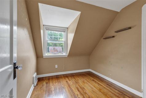24907 E Oakland Road Bay Village OH 44140