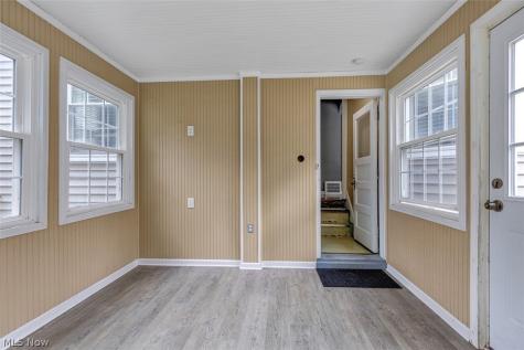 24907 E Oakland Road Bay Village OH 44140