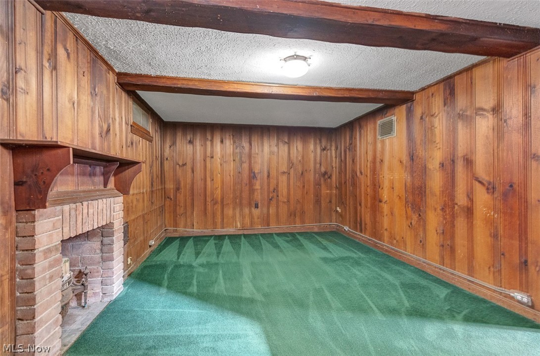 24907 E Oakland Road Bay Village OH 44140
