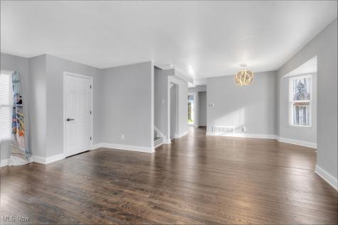 1239 E 168th Street Cleveland OH 44110