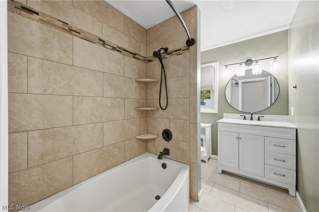70 N Hillside Road Canfield OH 44406