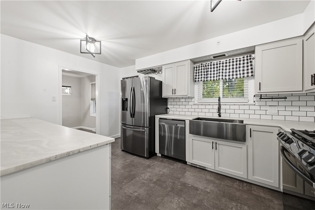70 N Hillside Road Canfield OH 44406