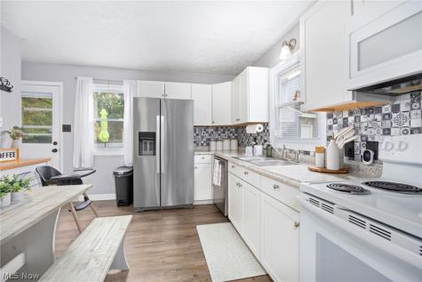 454 W Park Boulevard Medina OH 44256