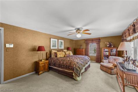 2058 Temblethurst Road South Euclid OH 44121